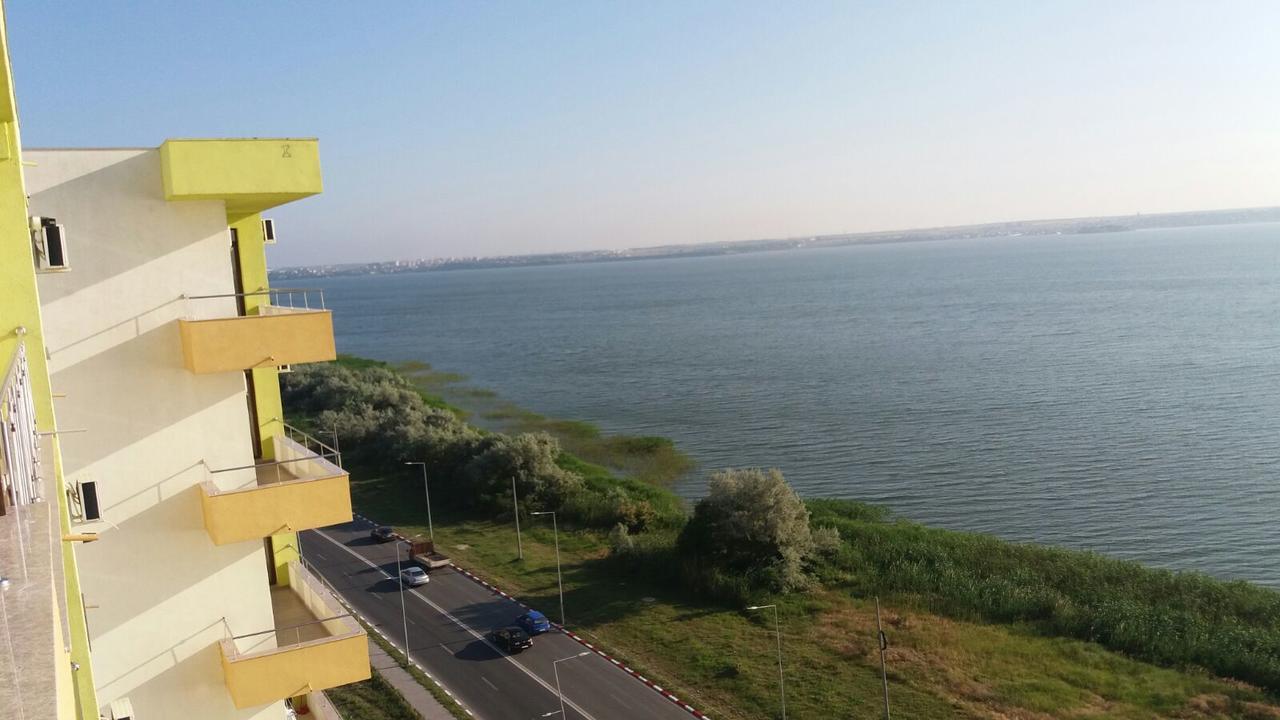 Luna Rossa Sumerland Mamaia Luaran gambar